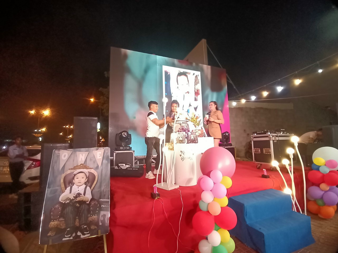 Combo âm thanh ánh sáng màn hình led dj Phan Thiết Bình Thuận