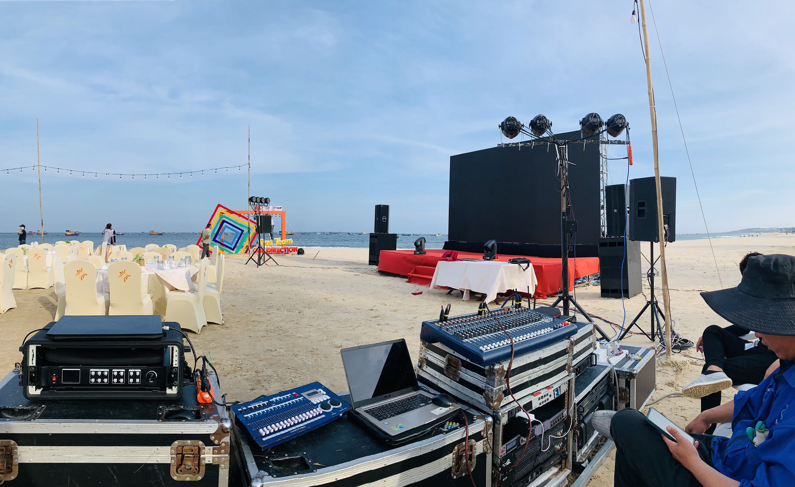 Âm thanh ánh sáng màn hình led gala dinner Phan Thiết Bình Thuận
