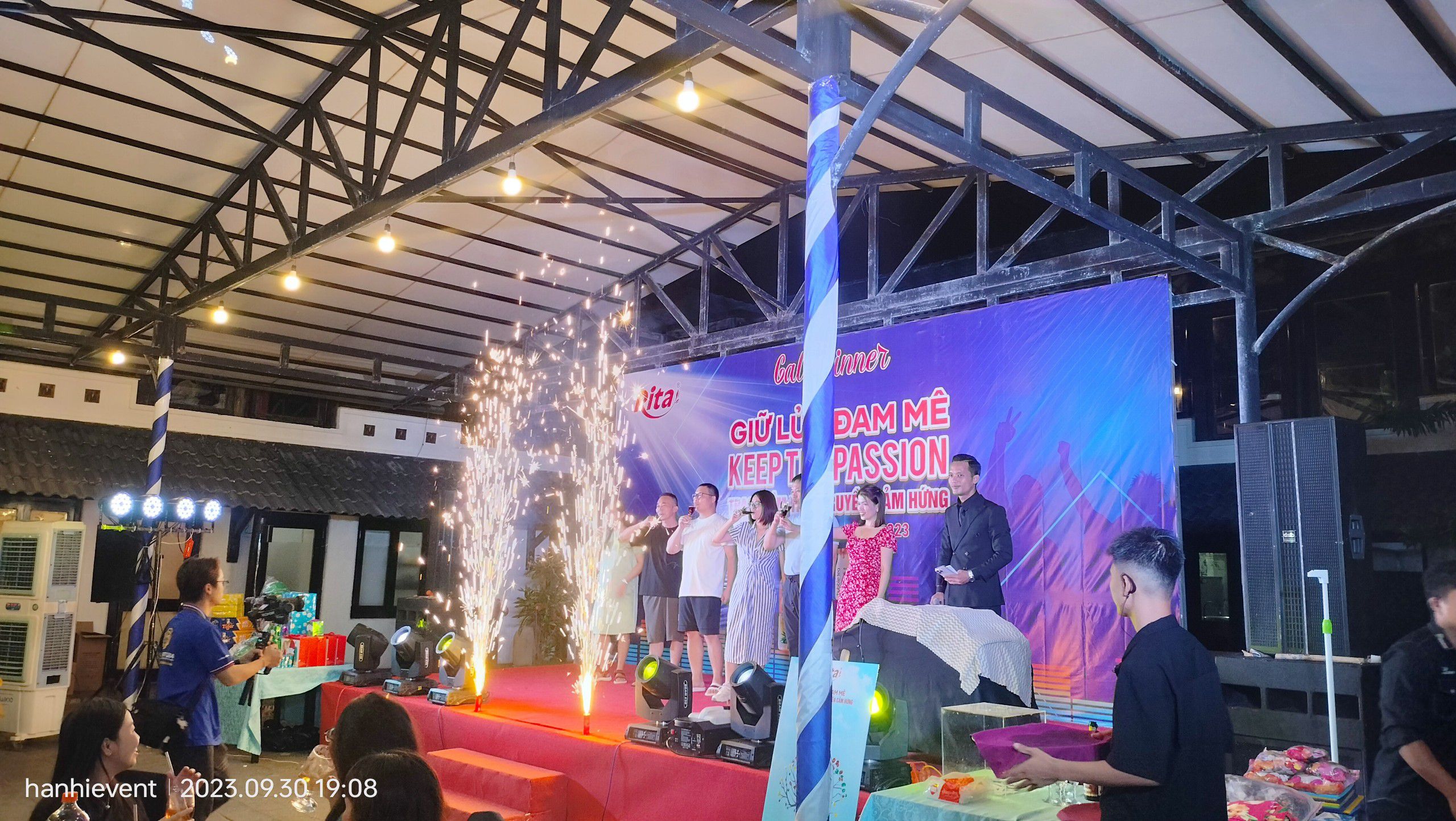 Âm thanh ánh sáng sự kiện Bình Thuận