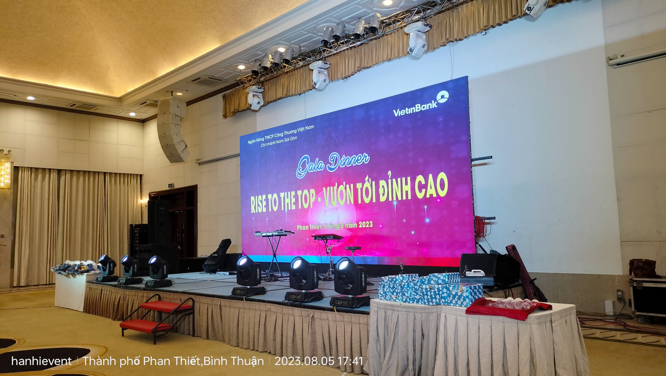 Âm thanh ánh sáng màn hình led gala dinner Bình Thuận