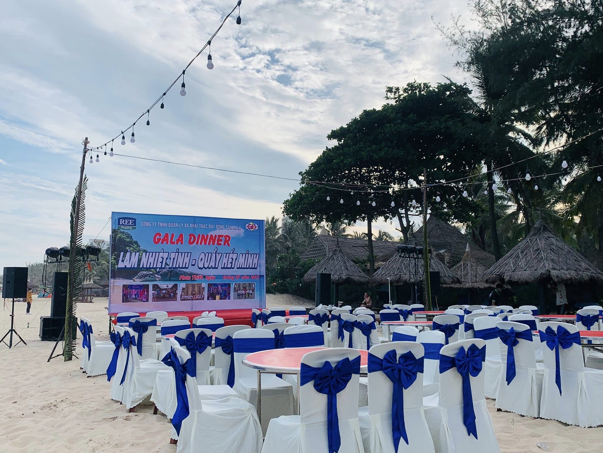 Dịch vụ tổ chức Gala - Team Building chuyên nghiệp tại Bình Thuận | Tổ chức sự kiện chuyên nghiệp Hà Nhí Event