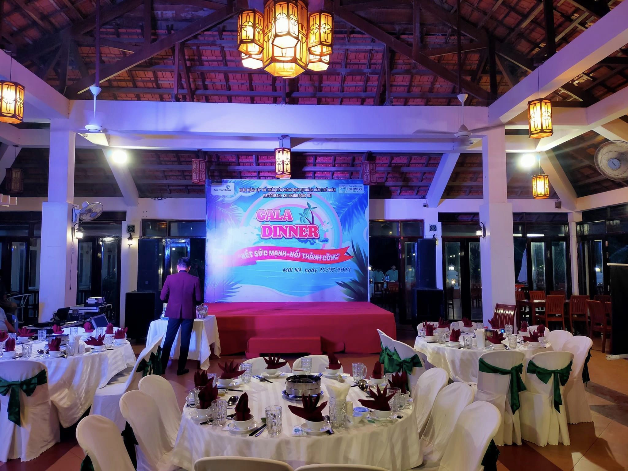 Dịch vụ tổ chức Gala - Team Building chuyên nghiệp tại Bình Thuận | Tổ chức sự kiện chuyên nghiệp Hà Nhí Event