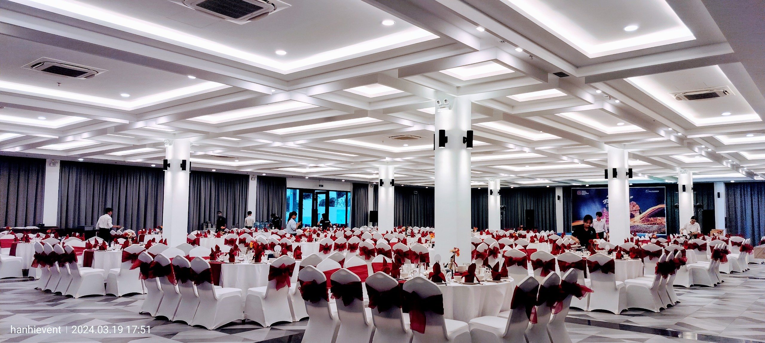 Tổ chức gala dinner chuyên nghiệp tại resort Mũi Né Phan Thiết Bình Thuận