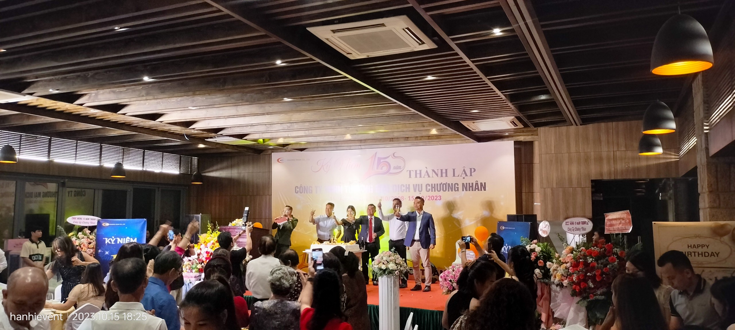 Kỉ niệm thành lập công ty được tổ chức tại Phan Thiết Bình Thuận
