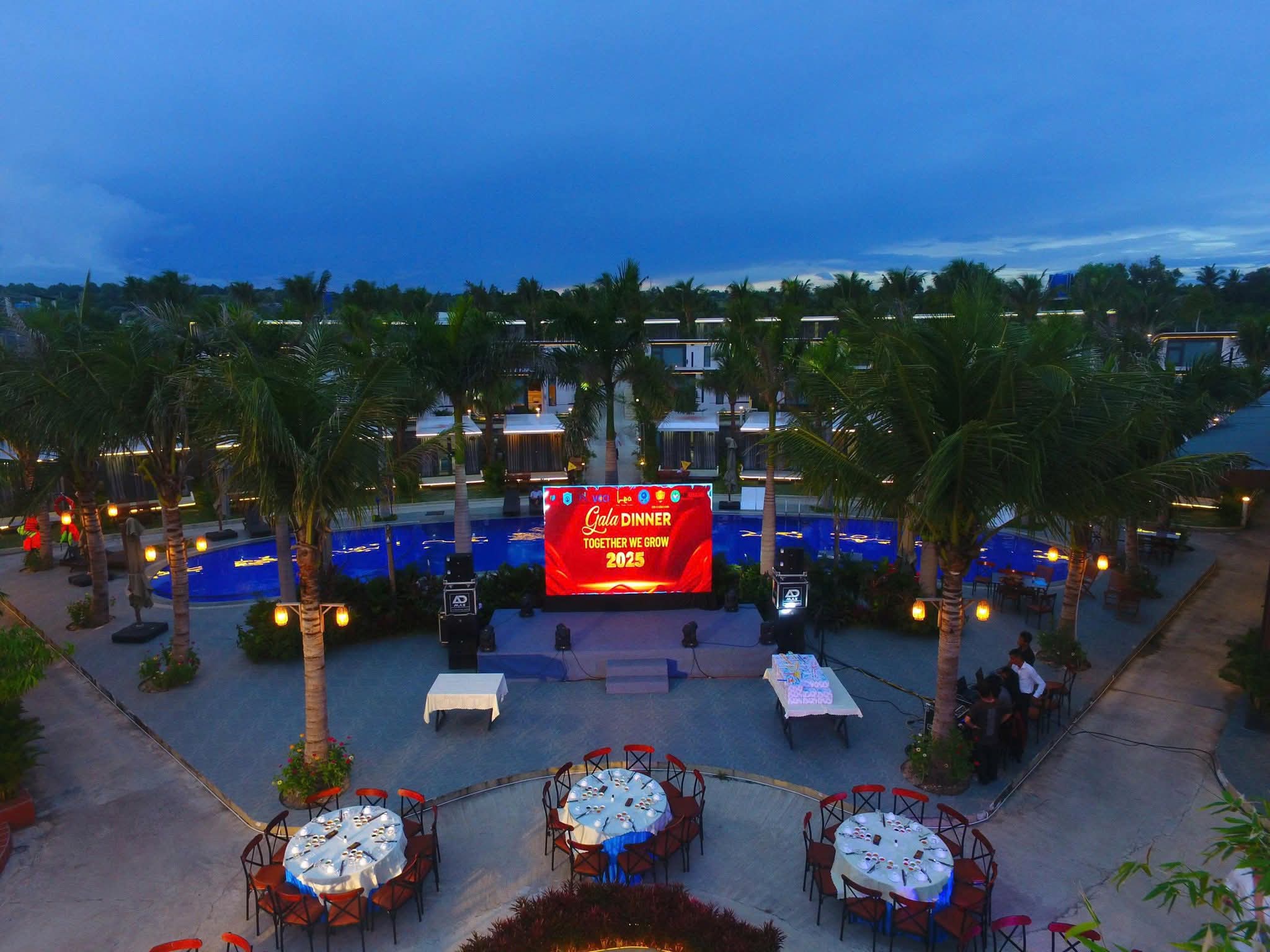 ký hợp đồng trọn gói một năm tại resort Mũi Né, Tiến Thành, Kê Gà, Ninh Chữ, Ninh Thuận, Phang Rang