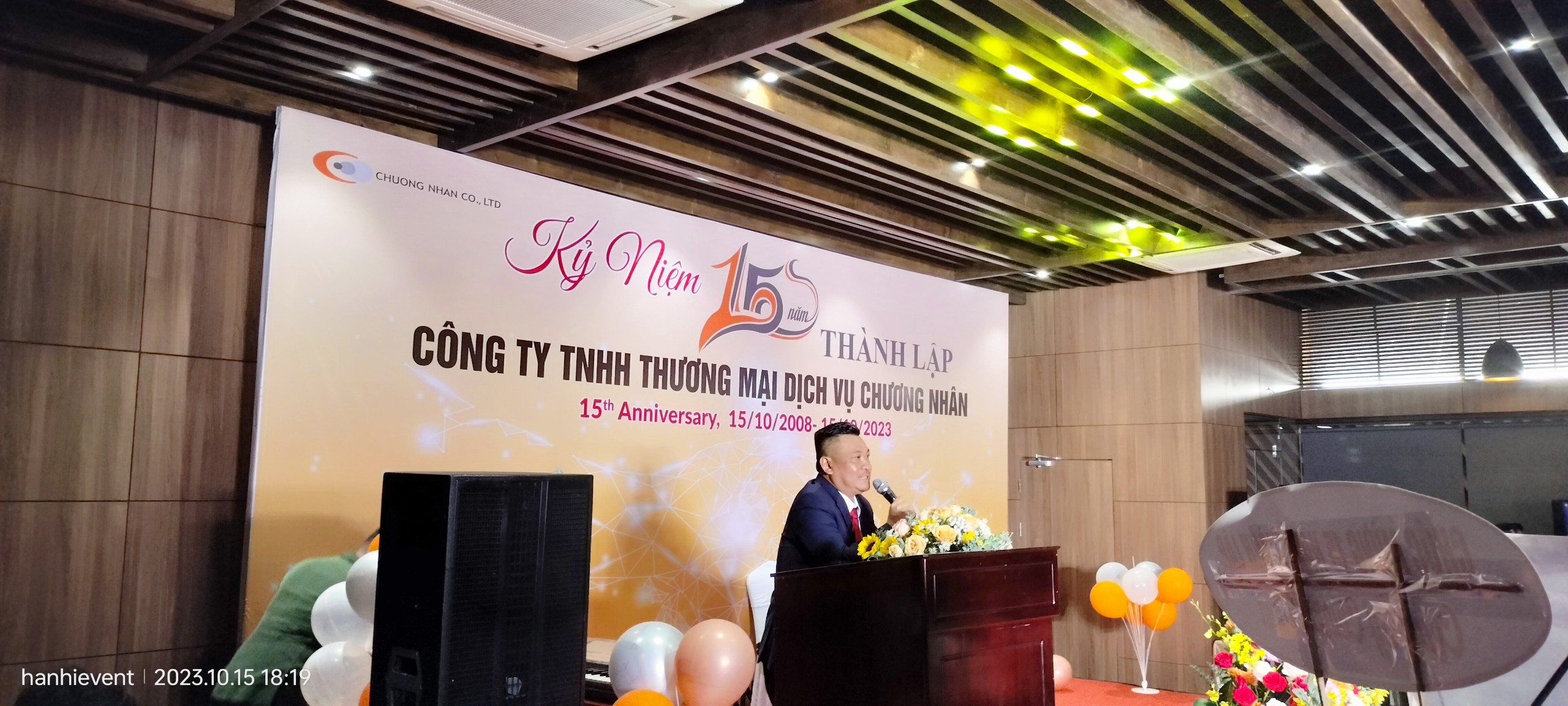 Tổ chức lễ kỉ niệm thành lập công ty tại Bình Thuận