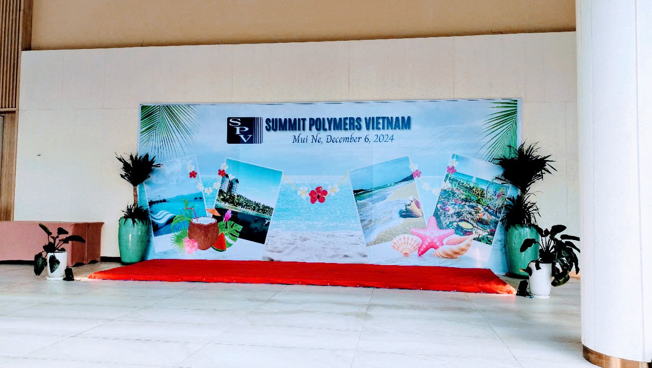 Thi công in ấn, lắp đặt backdrop photo booth Phan Thiết Bình Thuận